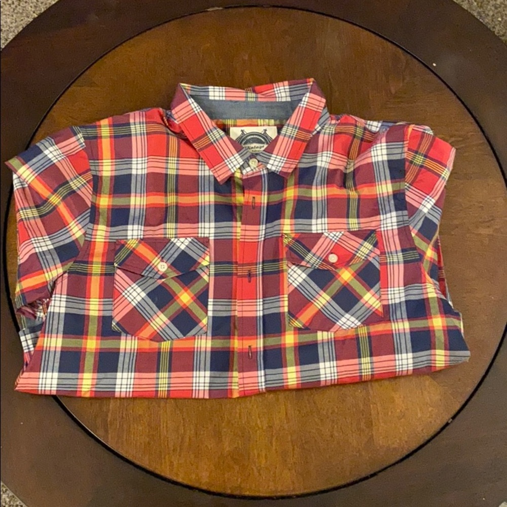 Flannel men’s button up shirt